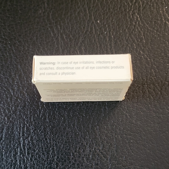 NIB Vintage Mary Kay Eye Shadow Duet Spun Silk / Brown 1398 Apply Wet or Dry - Picture 5 of 5